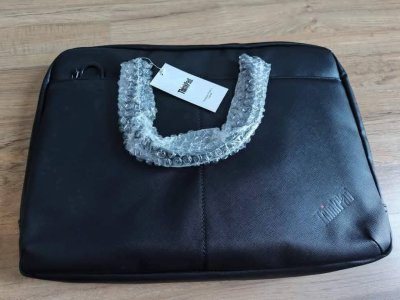ThinkPad TP300-L Professional Laptop Bag