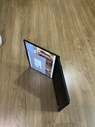 Lenovo Thinkpad T14s Gen 5