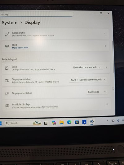 Thinkpad T14s gen 2 ใส่ SIM
