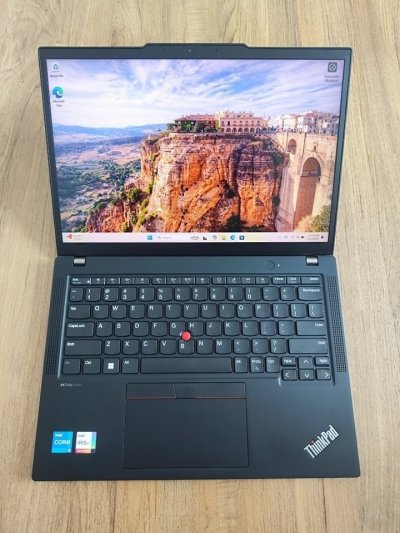 Thinkpad X13 gen 4 เครื่องใหม่ แบต 1 cycle