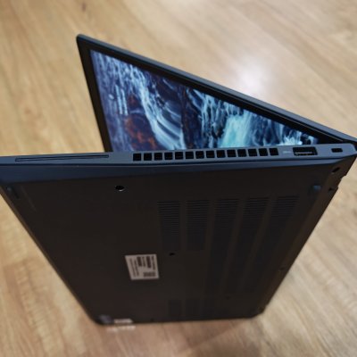 Thinkpad workstation P14s gen 4 Ram 32