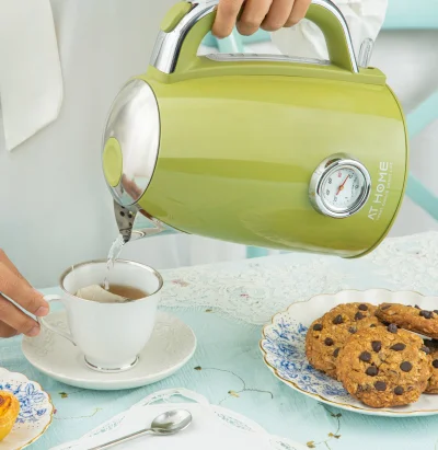 CLASSIC KETTLE กาต้มน้ำไฟฟ้า 1.7 ลิตร ดีไซน์วินเทจ