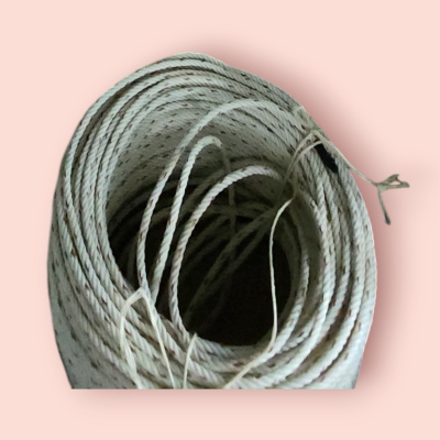 เชือกขาว 8นิ้ว    กิโลกรัมละ 80บาท