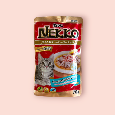 เนกโกะ อาหารเปียกแมว รสทูน่าหน้าปูอัดใรน้ำเกรวี่ 70 กรัม(ซอง)