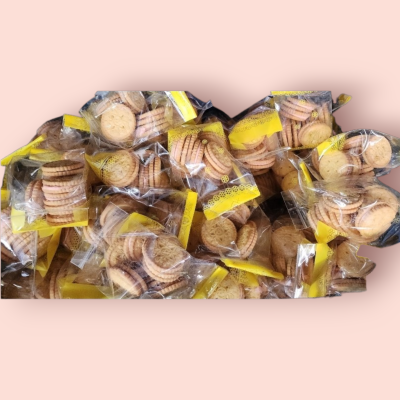 ขนมปังครีมขา10บาท(โหล)