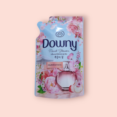 ดาวนี่ 470มล ดอกไม้สดและลูกพีช (ซอง)