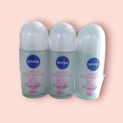 นีเวียร์ ไบร์เทนนิ่ง 50มล เอ๊กตร้าไบเทนนิ่ง (แพ็ค3ขวด)