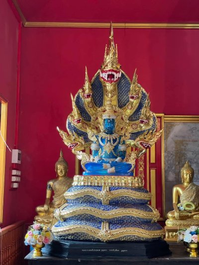 สีประจำวันศุกร์