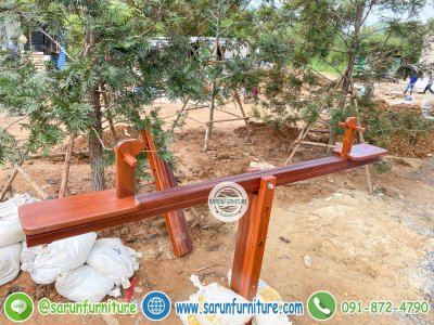 ม้ากระดกไม้ Wood Seesaw