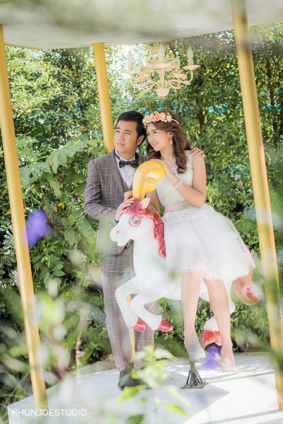 Prewedding outdoor@Papa's garden