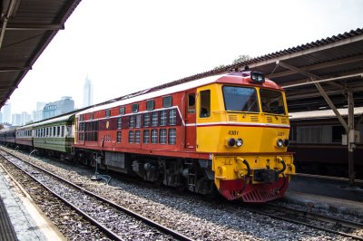 รถไฟไทย