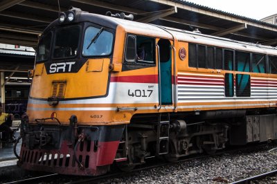 รถไฟไทย