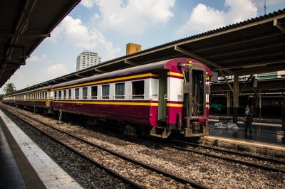 รถไฟไทย