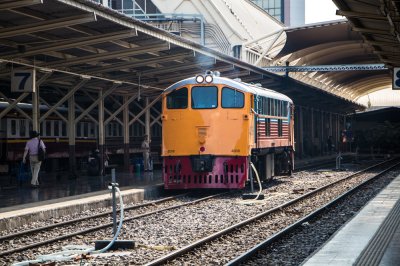 รถไฟไทย