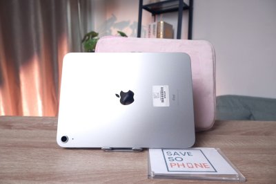 iPad Gen10 Wi-Fi 256GB สี Silver เครื่องสวย ราคาเพียง 8,990.- มีประกันร้าน 60 วัน