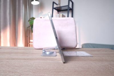 iPad Gen10 Wi-Fi 256GB สี Silver เครื่องสวย ราคาเพียง 8,990.- มีประกันร้าน 60 วัน