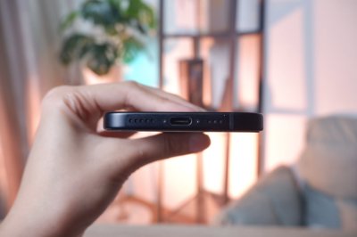 iPhone 15 256GB สี Black เครื่องสวย ราคาเพียง 16,900.- มีประกันร้าน 60วัน