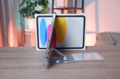 iPad Gen10 Wi-Fi 256GB สี Silver เครื่องสวย ราคาเพียง 9,990.- มีประกันร้าน 60 วัน