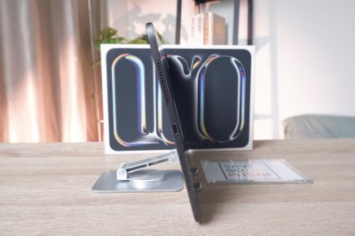 iPad Pro 11-inch Wi-Fi 256GB M4 สี Black มี Apple Care+ ราคาเพียง 25,990.- มีประกันร้าน 60 วัน