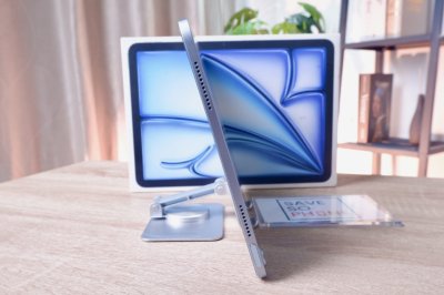 iPad Air 11-inch Wi-Fi 128GB M2 สี Blue  ราคาเพียง 14,900.- มีประกันร้าน 60 วัน