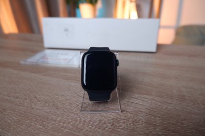 Apple Watch Series 8 GPS สี Midnight เครื่องสวย ราคาเพียง 6,990.- มีประกันร้าน 60วัน