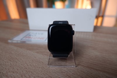 Apple Watch Series 9 GPS สี Midnight เครื่องสวย ราคาเพียง 7,990.- มีประกันร้าน 60วัน