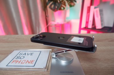 iPhone 15 128GB สี Black เครื่องสวย ราคาเพียง 15,900.- มีประกันร้าน 60 วัน