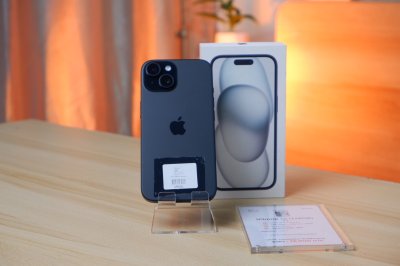 iPhone 15 128GB สี Black เครื่องสวย ราคาเพียง 16,900.- มีประกันร้าน 60วัน