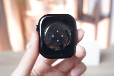 Apple Watch Series 10 46mm GPS สี JetBlack เครื่องสวย ราคาเพียง 8,990.- มีประกันร้าน 60วัน