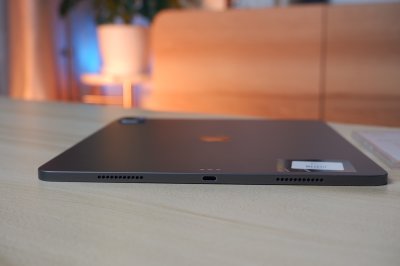 iPad Pro, 12.9 นิ้ว (รุ่นที่ 5) 128GB สี Space Gray เครื่องสวย ราคาเพียง 19,500.- มีประกันร้าน 60 วัน