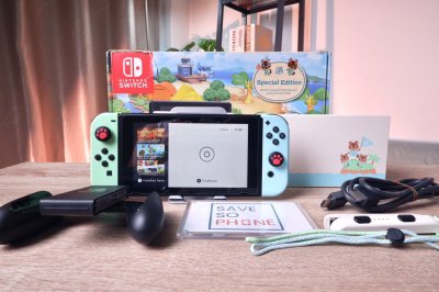 Nintendo Switch V.2 Animal Crossing Edition เครื่องสวย ราคาเพียง 6,900.- มีประกันร้าน 60 วัน