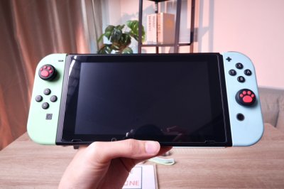 Nintendo Switch V.2 Animal Crossing Edition เครื่องสวย ราคาเพียง 6,900.- มีประกันร้าน 60 วัน