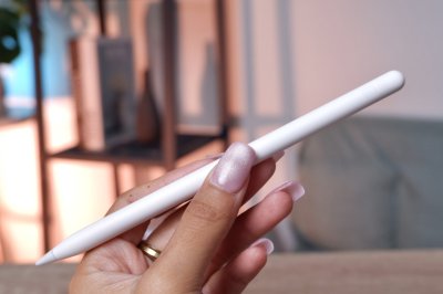 Apple Pencil Pro สี White เครื่องสวย ราคาเพียง 2,000.- มีประกันร้าน 60 วัน