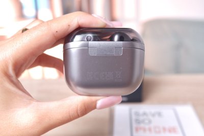 Samsung Galaxy Buds 3 Pro สี Gray เครื่องสวยใช้งานน้อย ราคาเพียง 2,990.- มีประกันร้าน 60 วัน