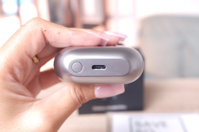 Samsung Galaxy Buds 3 Pro สี Gray เครื่องสวยใช้งานน้อย ราคาเพียง 2,990.- มีประกันร้าน 60 วัน