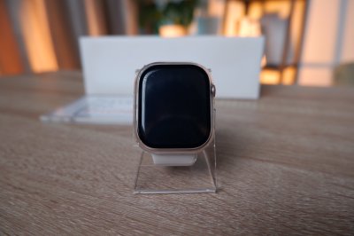 Apple Watch Series 10 GPS+Cellular สี RoseGold เครื่องสวย ราคาเพียง 11,990.- มีประกันร้าน 60วัน