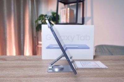 Samsung Galaxy Tab S10FE Wi-Fi 8+128GB + ปากกา S.Pen สี Blue เครื่องสวย ราคาเพียง 9,900.- มีประกันร้าน 60วัน
