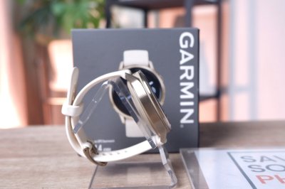 Garmin Venu 4 41MM. สี Lunar Gold เครื่องสวย ราคาเพียง 12,900.- มีประกันร้าน 60วัน