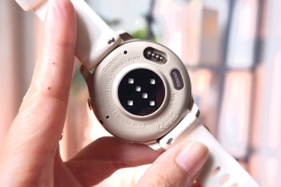 Garmin Venu 4 41MM. สี Lunar Gold เครื่องสวย ราคาเพียง 12,900.- มีประกันร้าน 60วัน