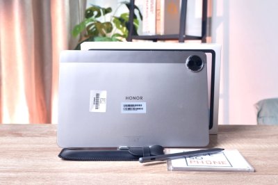 Honor Pad 10 LTE 8+256GB สี Gray เครื่องสวย ราคาเพียง 7,590.- มีประกันร้าน 60 วัน