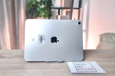 iPad Gen10 Wi-Fi 64GB สี Silver เครื่องสวย ราคาเพียง 8,900.- มีประกันร้าน 60 วัน