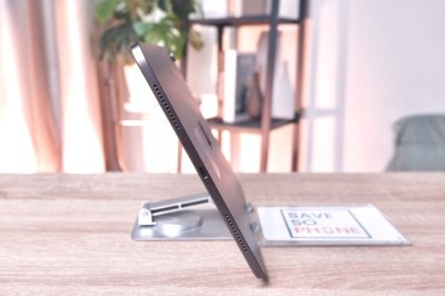 iPad Air5 10.9-inch M1 64GB Wi-Fi สี Gray เครื่องสวย สุขภาพแบต 83% ราคาเพียง 8,500.- มีประกันร้าน 60วัน