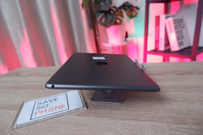 iPad 9th Gen 64GB Wi-Fi+Pen สี Space Gray เครื่องสวย ราคาเพียง 7,990.- มีประกันร้าน 60 วัน