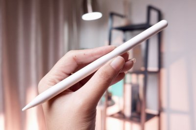 Apple Pencil Pro สี White เครื่องสวย ราคาเพียง 2,890.- มีประกันร้าน 60 วัน