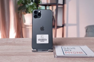 iPhone 11 Pro 64GB สี Midnight Green เครื่องพร้อมใช้งาน ราคาเพียง 3,990.- มีประกันร้าน 60 วัน