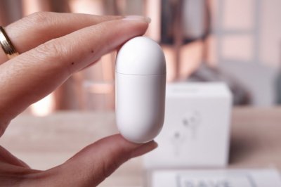 AirPods 4 (ANC) สี White เครื่องสวยใช้งานน้อย ราคาเพียง 3,590.- มีประกันร้าน 60 วัน