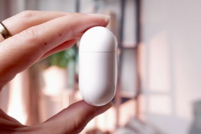 AirPods 4 สี White เครื่องสวยใช้งานน้อย ราคาเพียง 2,800.- มีประกันร้าน 60 วัน