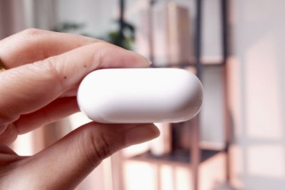 AirPods 4 สี White เครื่องสวยใช้งานน้อย ราคาเพียง 2,800.- มีประกันร้าน 60 วัน