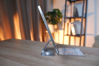 iPad Gen10 (2022) Wi-Fi 64GB สี Silver เครื่องสวย ราคาเพียง 8,990.- มีประกันร้าน 60 วัน iPad Gen10 (2022) Wi-Fi 64GB สี Silver เครื่องสวย ราคาเพียง 8,990.- มีประกันร้าน 60 วัน