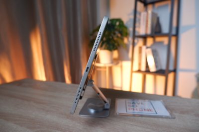 iPad Gen10 (2022) Wi-Fi 64GB สี Silver เครื่องสวย ราคาเพียง 8,990.- มีประกันร้าน 60 วัน iPad Gen10 (2022) Wi-Fi 64GB สี Silver เครื่องสวย ราคาเพียง 8,990.- มีประกันร้าน 60 วัน